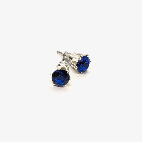 Crystals by Swarovski~ Sapphire Blue Classic Stud Earrings Sterling Silver Ovrly - Picture 2 of 3